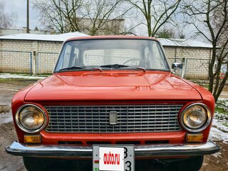 1983 Lada (ВАЗ) 21013, красный, 350000 рублей, вид 2