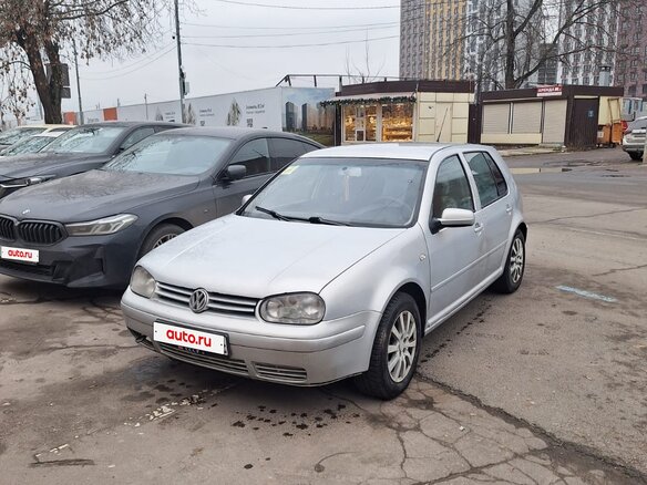 1999 Volkswagen Golf IV, серебристый, 1000000 рублей