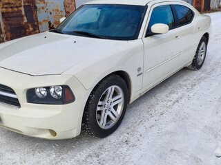 2005 Dodge Charger VI (LX), бежевый, 1300000 рублей, вид 1