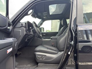 2026 Toyota Land Cruiser Prado 250 Series, чёрный, 11540000 рублей, вид 3