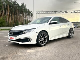2019 Honda Civic X, белый, 1950000 рублей, вид 1