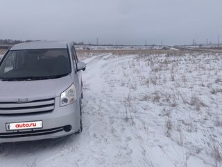 2008 Toyota Noah II (R70), серый, 1250000 рублей, вид 1