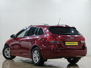 2013 Chevrolet Cruze I Рестайлинг, красный, 599000 рублей, вид 4