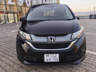2017 Honda Freed+ II, чёрный, 1310000 рублей, вид 3