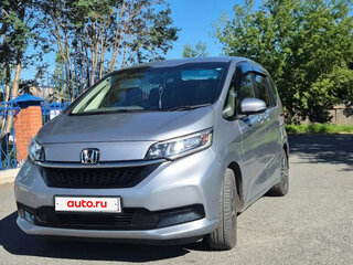 2019 Honda Freed+ II Рестайлинг, серый, 1630000 рублей, вид 3