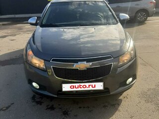2010 Chevrolet Cruze I, серый, 700000 рублей, вид 2