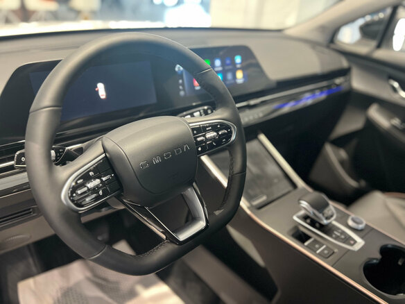 2025 Omoda C5 I Рестайлинг, белый - вид 9