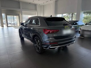 2022 Audi Q3 45 TFSI II (F3), серый, 3550000 рублей, вид 5