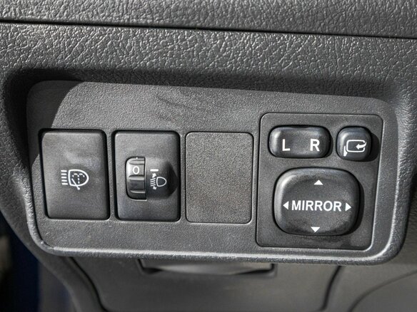 2011 Toyota Corolla X (E140, E150) Рестайлинг, синий, 1149000 рублей - вид 11