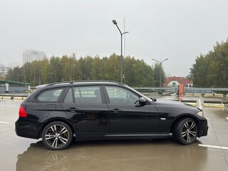 2009 BMW 3 серии 318d V (E90/E91/E92/E93) Рестайлинг, чёрный, 990000 рублей, вид 3
