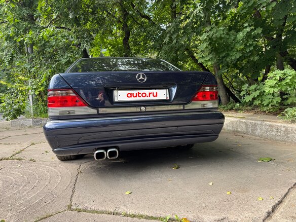 1997 Mercedes-Benz S-Класс 500 Long III (W140) Рестайлинг, синий, 1500000 рублей - вид 2