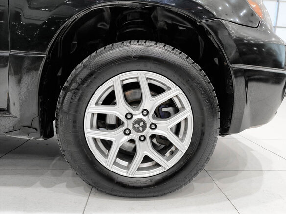 2004 Mitsubishi Outlander I, чёрный - вид 17