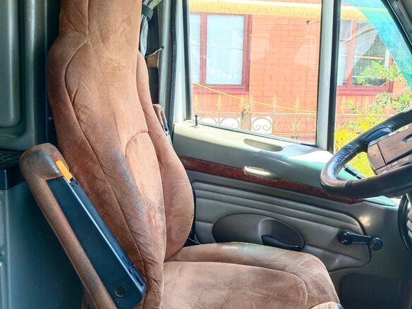 2003 Kenworth T2000, белый, 1600000 рублей - вид 9