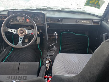 2010 Lada (ВАЗ) 2105, чёрный, 200000 рублей, вид 5