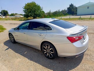 2020 Chevrolet Malibu IX Рестайлинг, серый, 1800000 рублей, вид 3