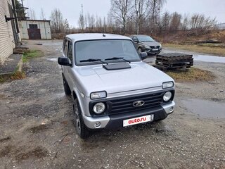 2025 Lada (ВАЗ) Niva Legend I, серебристый, 990000 рублей, вид 1