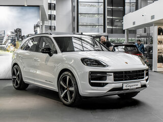 2026 Porsche Cayenne III Рестайлинг, белый, 19900000 рублей, вид 3