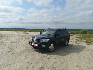 2011 Toyota Land Cruiser 200 Series, чёрный, 3100000 рублей, вид 1