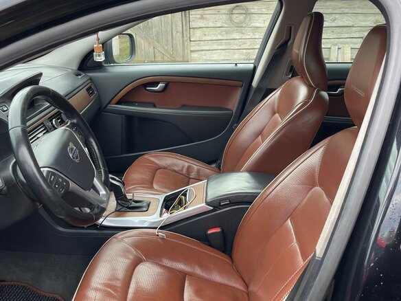 2014 Volvo XC70 II Рестайлинг, чёрный, 2220000 рублей - вид 19