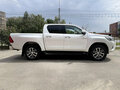 2016 Toyota Hilux VIII, белый - вид 2