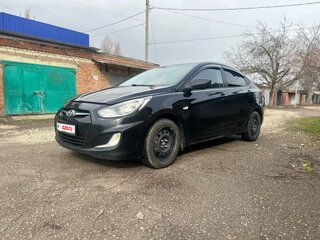 2012 Hyundai Solaris I, чёрный, 780000 рублей, вид 3