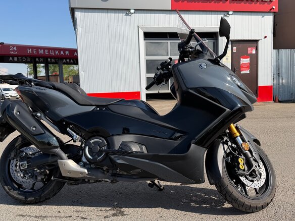 2022 Yamaha TMAX, серый, 1300000 рублей - вид 2