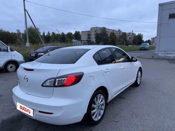 2013 Mazda 3 II (BL) Рестайлинг, белый, 990000 рублей - вид 2