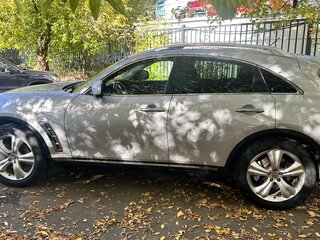 2010 Infiniti FX37 II (S51), серебристый, 1600000 рублей, вид 2