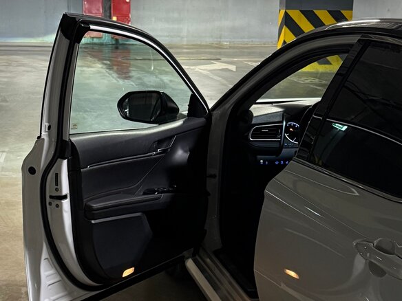 2020 Toyota Camry VIII (XV70), белый, 3200000 рублей - вид 5