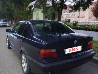 1992 BMW 3 серии 318i III (E36), синий, 140000 рублей, вид 4