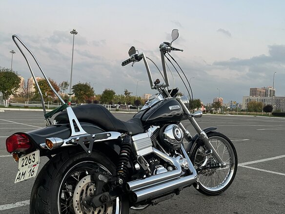2006 Harley-Davidson Dyna Wide Glide, чёрный, 700000 рублей - вид 2