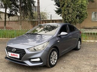 2017 Hyundai Solaris II, серый, 900000 рублей, вид 1