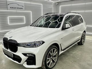 2021 BMW X7 40i I (G07), белый, 9500000 рублей, вид 2
