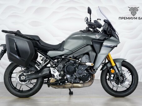2021 Yamaha MT-09 Tracer (FJ-09), серый, 1347000 рублей, вид 1