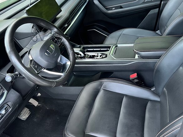 2024 Geely Okavango I Рестайлинг, серый, 2550000 рублей - вид 4