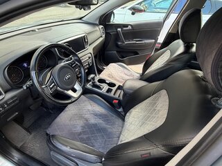 2022 Kia Sportage IV Рестайлинг, серебристый, 2950000 рублей, вид 5