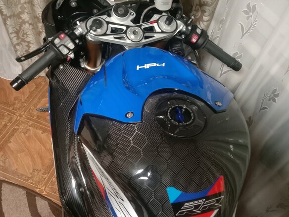 2017 BMW S 1000 RR, чёрный, 1800000 рублей - вид 4