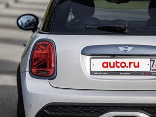 2022 Mini Hatch Cooper S III (F55/F56) Рестайлинг 2, серый, 3950000 рублей, вид 4