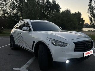 2012 Infiniti FX30d II (S51) Рестайлинг, белый, 1700000 рублей, вид 2