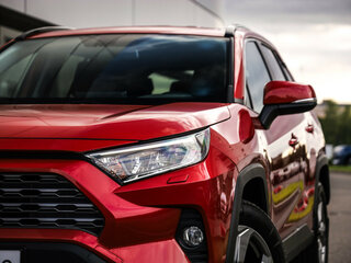2021 Toyota RAV4 V (XA50), красный, 3078777 рублей, вид 2