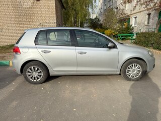 2011 Volkswagen Golf VI, серебристый, 800000 рублей, вид 3