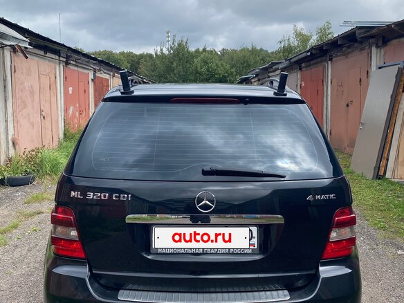 2008 Mercedes-Benz M-Класс 320 II (W164), чёрный, 1500000 рублей - вид 4