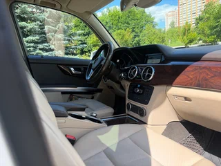 2013 Mercedes-Benz GLK-Класс 220 CDI I (X204) Рестайлинг, белый, 1650000 рублей, вид 4