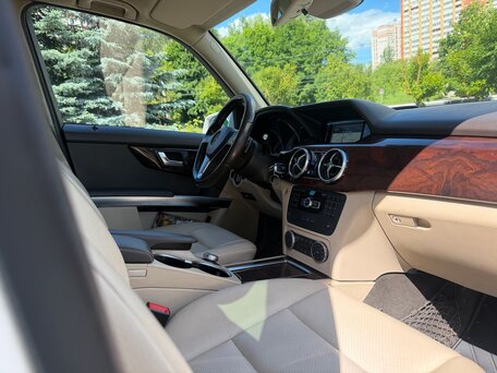 2013 Mercedes-Benz GLK-Класс 220 CDI I (X204) Рестайлинг, белый, 1650000 рублей, вид 4