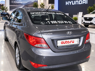 2016 Hyundai Solaris I Рестайлинг, серебристый, 699000 рублей, вид 5