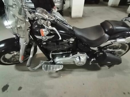 2021 Harley-Davidson Fat Boy, чёрный, 2750000 рублей, вид 1