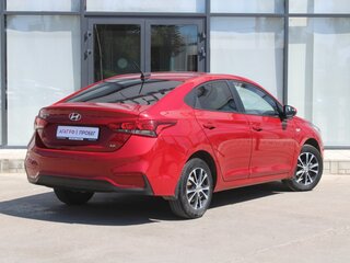 2017 Hyundai Solaris II, красный, 1280000 рублей, вид 5