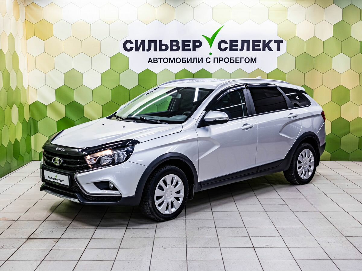 Открыть фотографии: Lada (ВАЗ) Vesta I