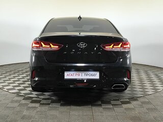 2019 Hyundai Sonata VII (LF) Рестайлинг, чёрный, 1900000 рублей, вид 5