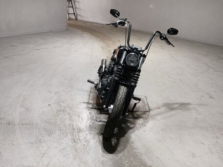 2021 Harley-Davidson Street Bob, чёрный, 1496000 рублей, вид 3
